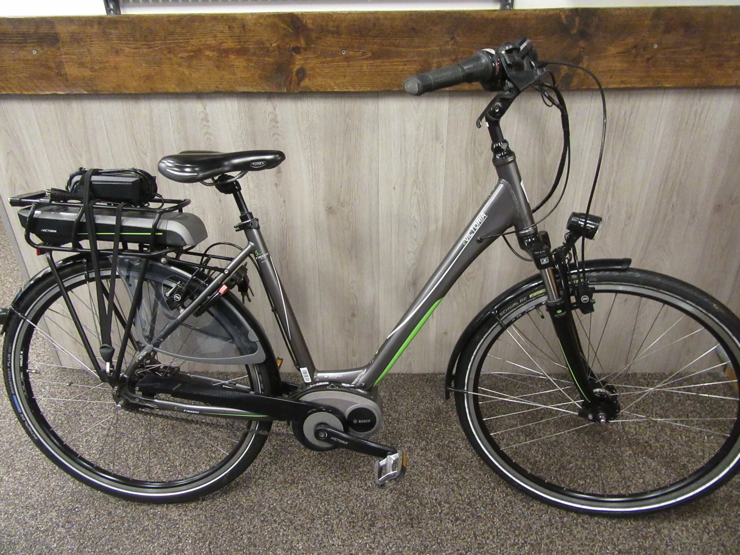 victoria trekking bosch middenmotor